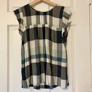 Loft Ann Taylor Plaid Shirt with Flutter Sleeves Women’s Medium Gray+Black+Blue